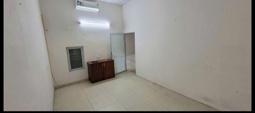 Cho thuê nhà nguyên căn Phố Tân Mai, 50m2 x 2 tầng, 2 ngủ, 7.5 Triệu/th - Ảnh 1